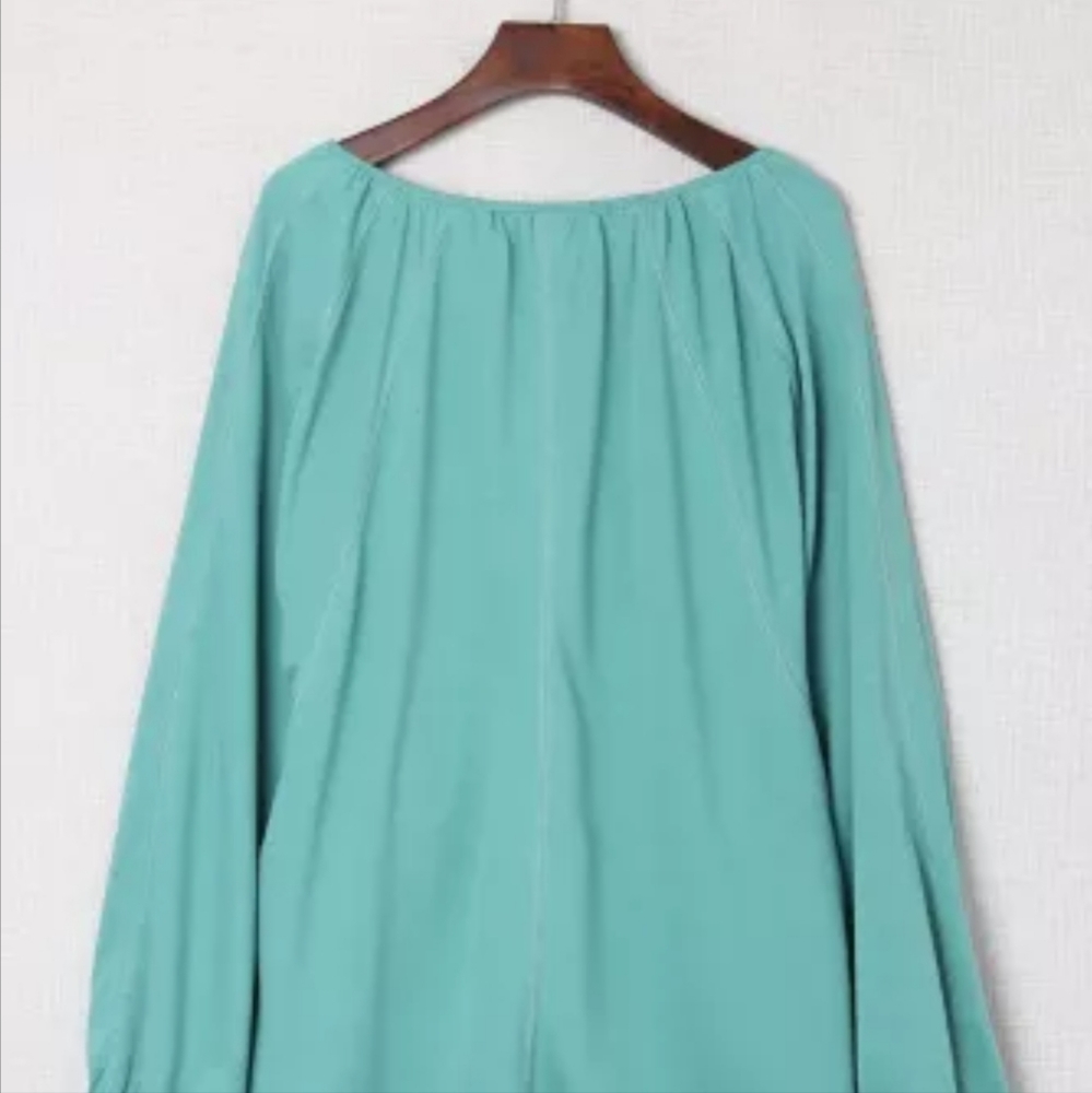 1 med left 💜New Split neck dolman top - Picture 12 of 16